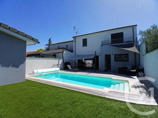 Maison 5 pièces 142 m²