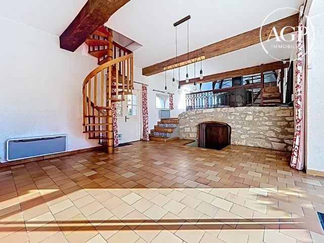 Maison 5 pièces 142 m²
