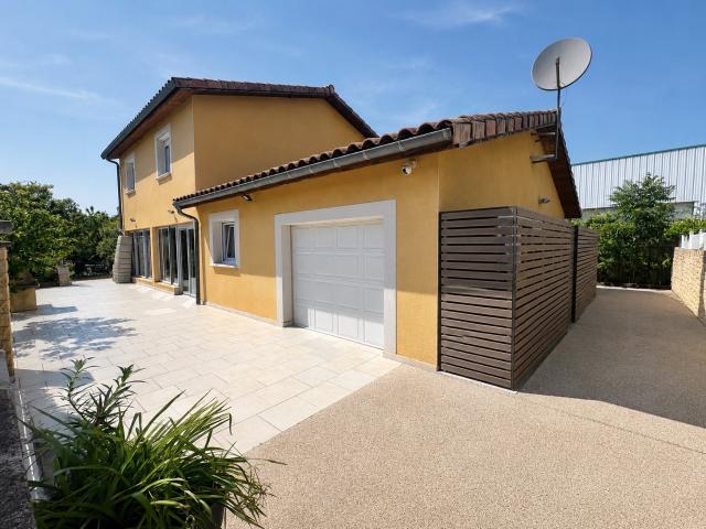 Maison 5 pièces 142 m²