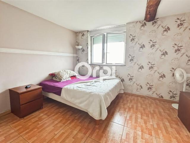 Maison 5 pièces, 142 m² à louer à Les Halles 69610