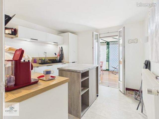 Maison 5 pièces 143 m²