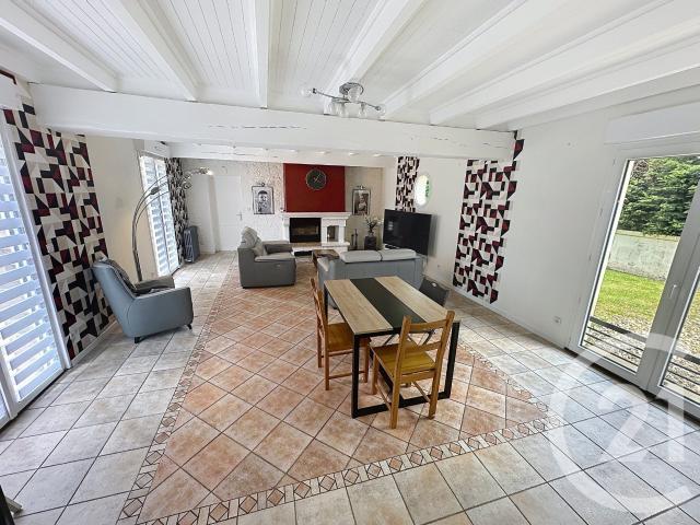 Maison 5 pièces 138 m²