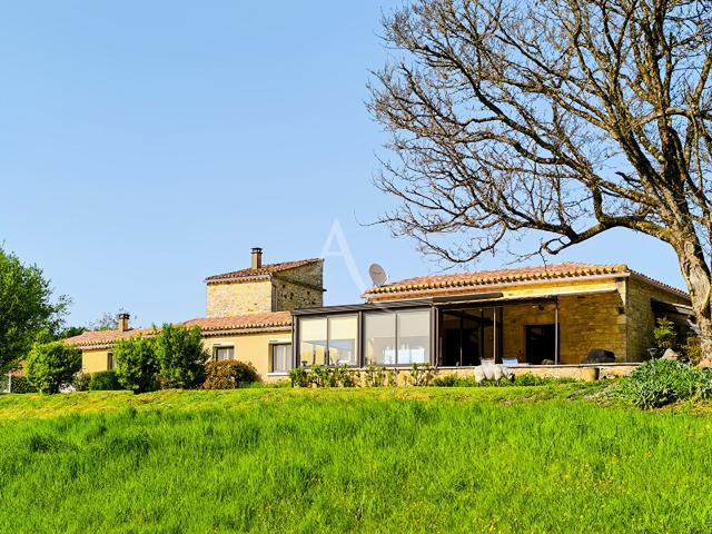 Maison 5 pièces 143 m²