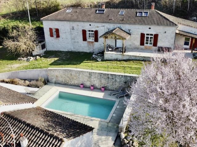 Maison 5 pièces 143 m²