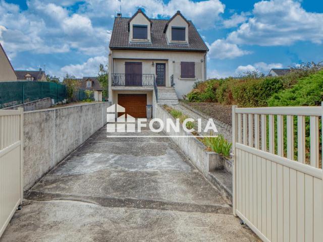 Maison 5 pièces 143 m²