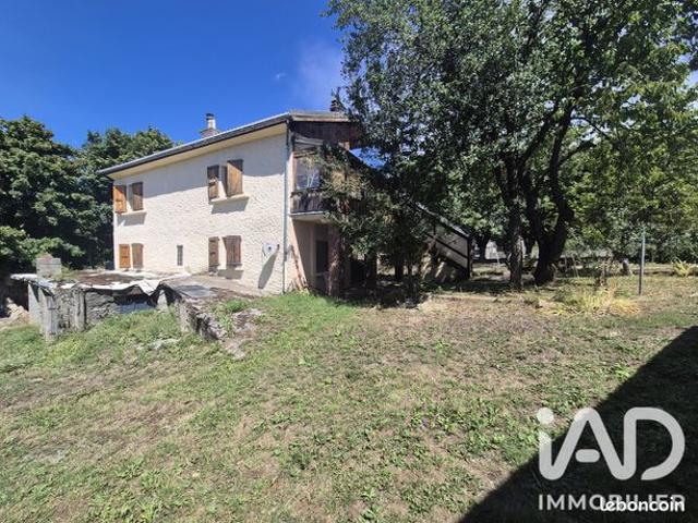 Maison 5 pièces 143 m²