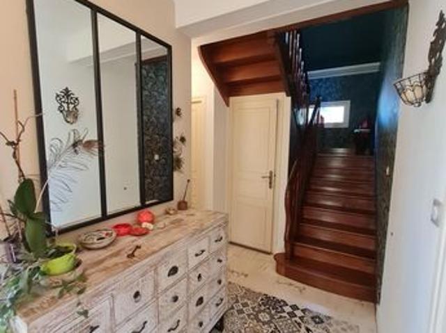 Maison 5 pièces 143 m²