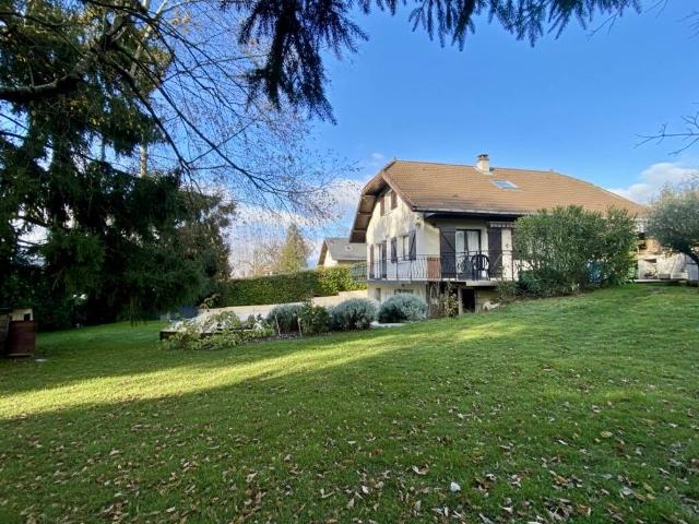 Maison 5 pièces 154 m²
