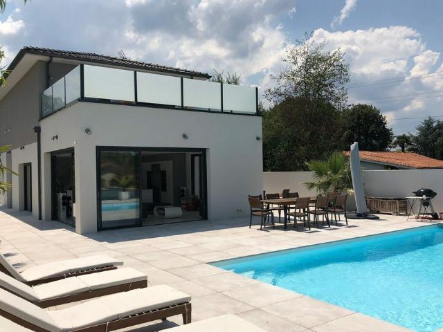 Maison 5 pièces 154 m²