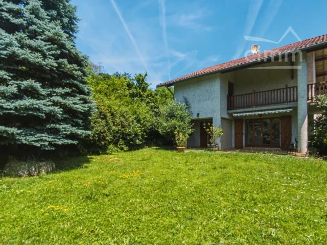 Maison 5 pièces 154 m²