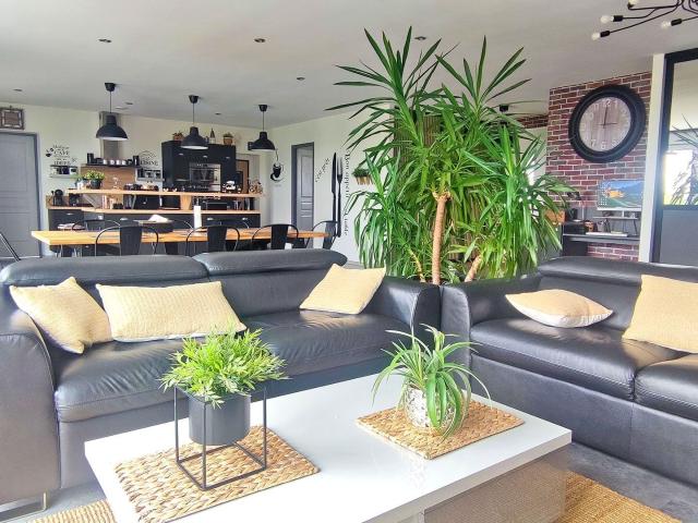 Maison 5 pièces 154 m²