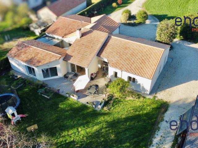 Maison 5 pièces 154 m²