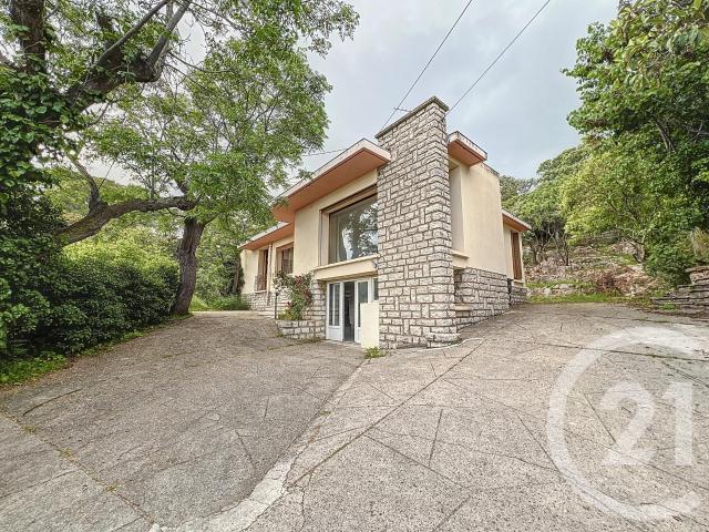 Maison 5 pièces 154 m²