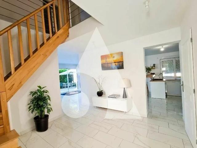 Maison 5 pièces 155 m²