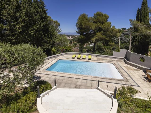 Maison 6 pièces 170 m²