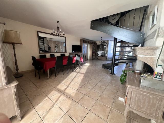 Maison 5 pièces 155 m²