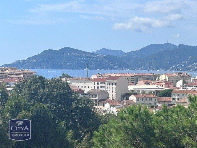 Maison 5 pièces 155 m²