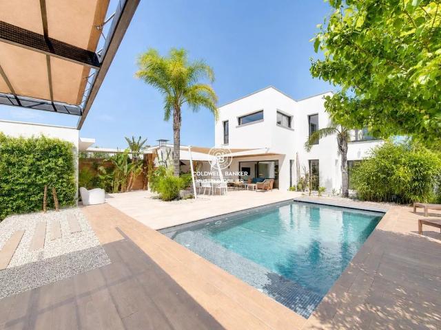 Maison 5 pièces 156 m²