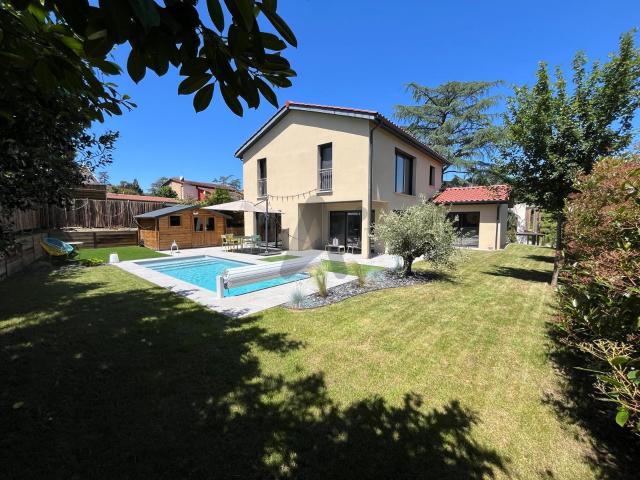 Maison 5 pièces 156 m²