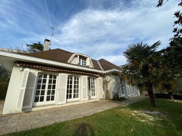 Maison 5 pièces 156 m²
