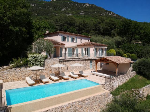 Maison 5 pièces 156 m²