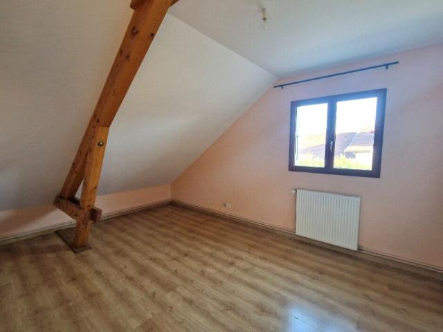 Maison 5 pièces, 156 m² à louer à Voiron 38500