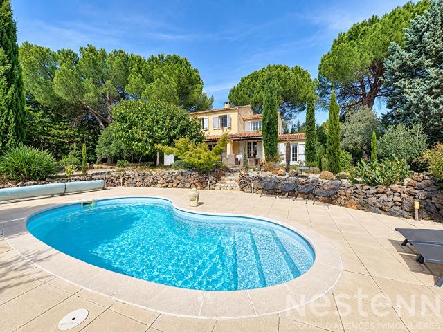 Maison 5 pièces 157 m²