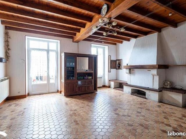 Maison 5 pièces 157 m²