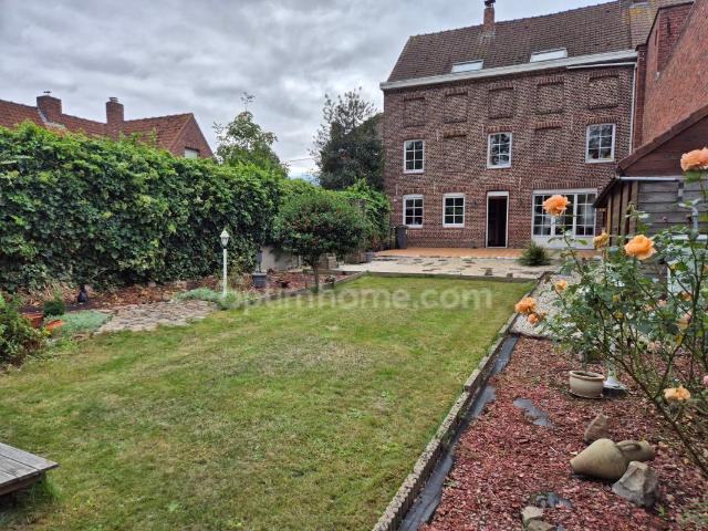 Maison 5 pièces 157 m²