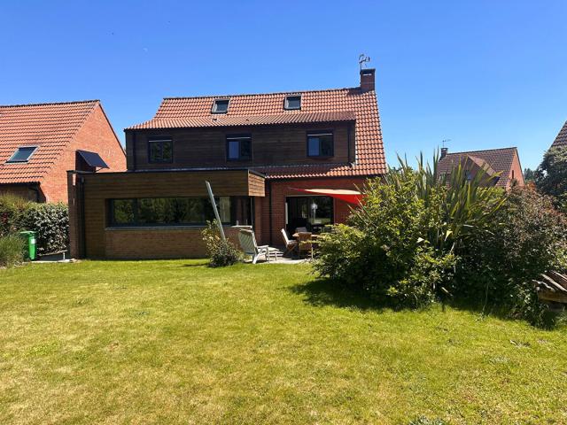 Maison 5 pièces 157 m²