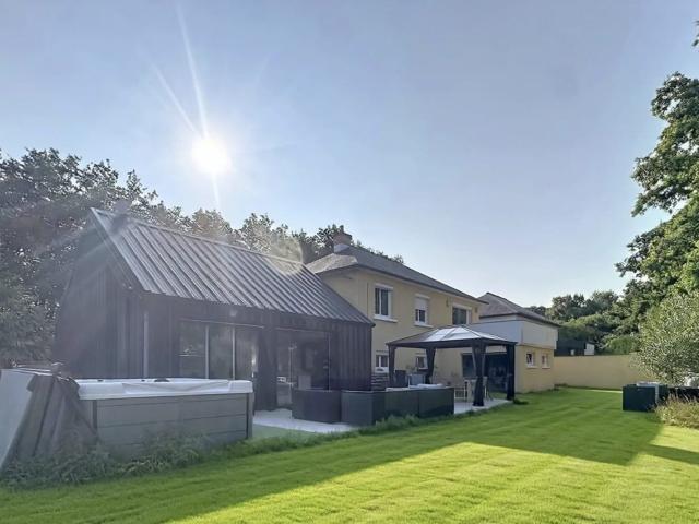 Maison 5 pièces 157 m²