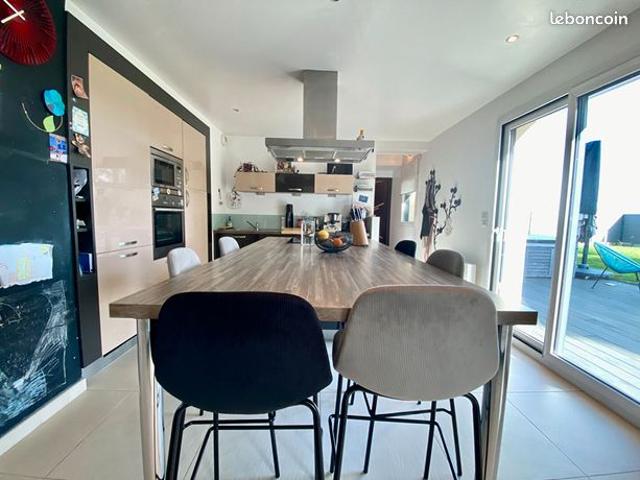 Maison 5 pièces 157 m²
