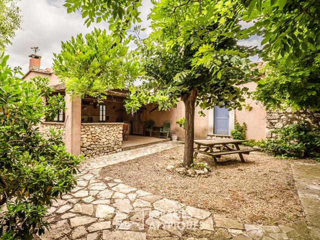Maison 5 pièces 157 m²
