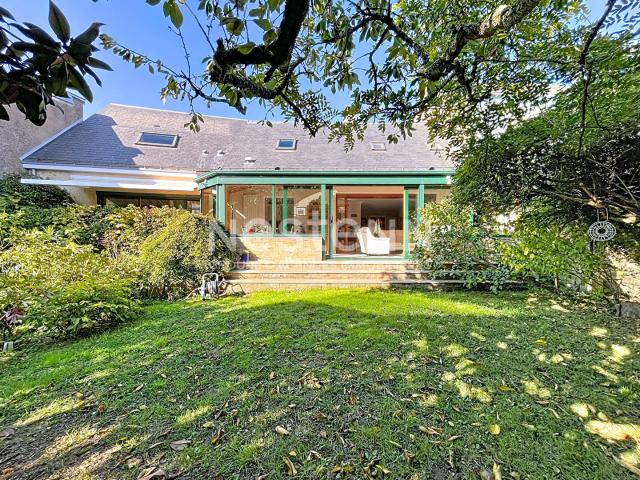 Maison 5 pièces 158 m²