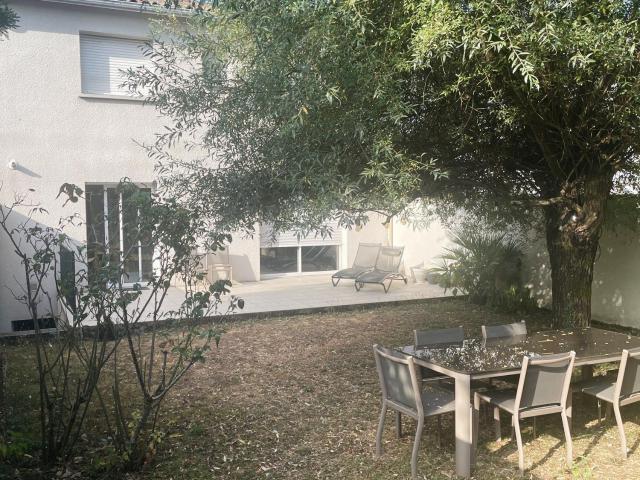 Maison 5 pièces 158 m²