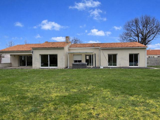 Maison 5 pièces 168 m²