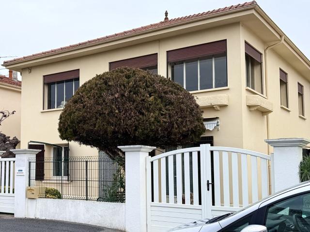 Maison 5 pièces 158 m²