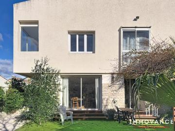 Maison 5 pièces 158 m²