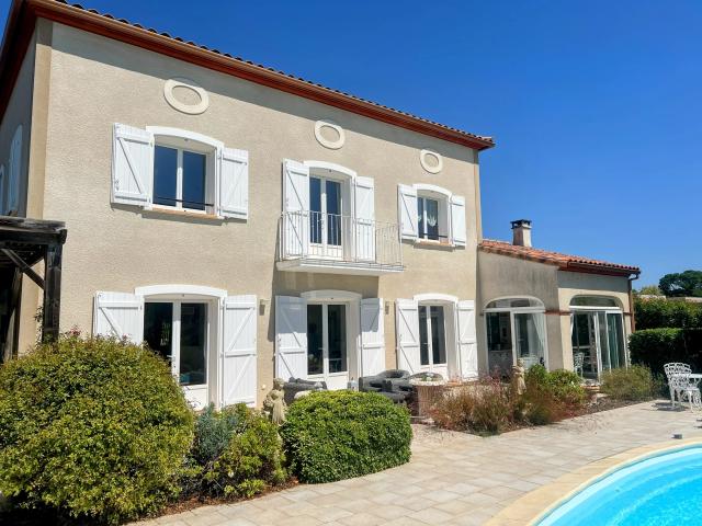 Maison 5 pièces 158 m²