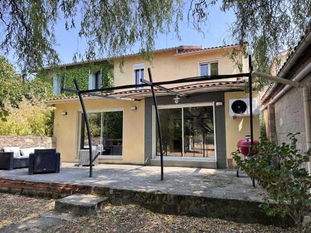 Maison 5 pièces 158 m²