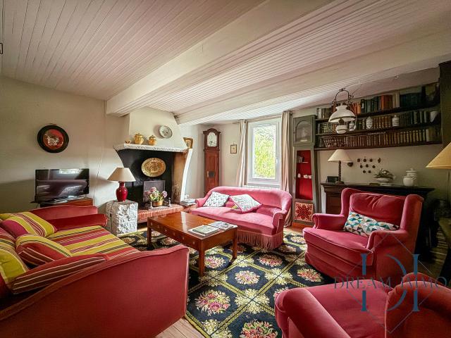 Maison 5 pièces 159 m²