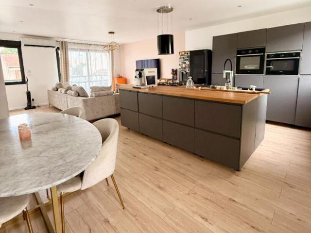 Maison 5 pièces 159 m²