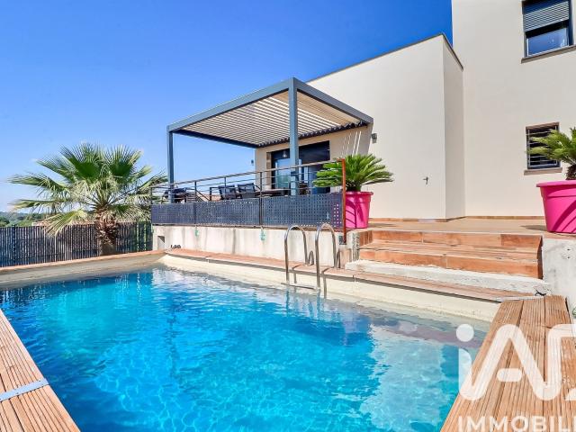 Maison 5 pièces 150 m²