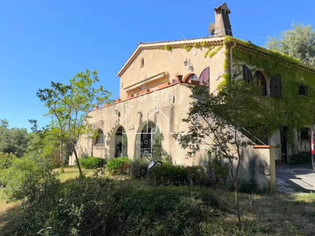 Maison 5 pièces 150 m²