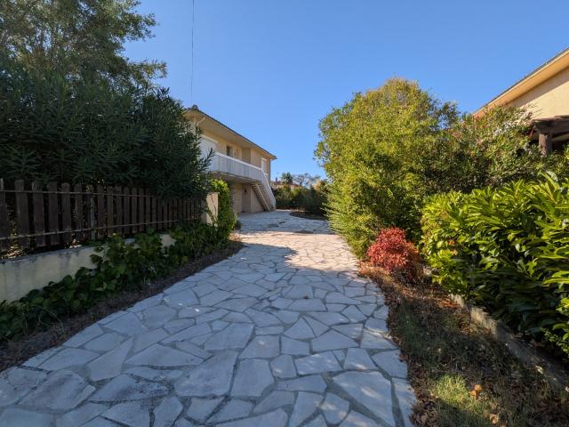 Maison 5 pièces 150 m²