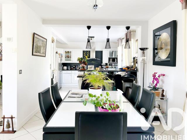 Maison 5 pièces 150 m²