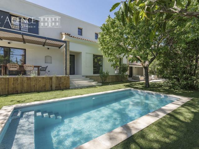 Maison 5 pièces 150 m²