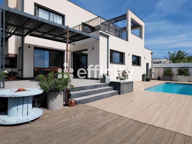 Maison 5 pièces 150 m²