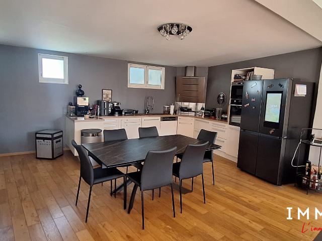 Maison 5 pièces 150 m²