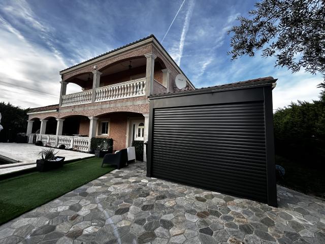 Maison 5 pièces 150 m²